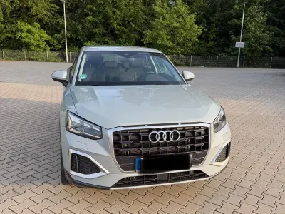Gebraucht Audi Q2 Advanced 150 PS (110 kW) 2025 Grau SUV