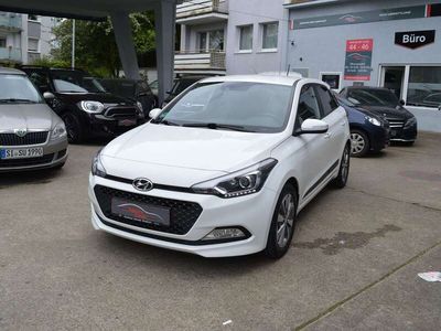 gebraucht Hyundai i20 1.2 YES! Plus*Navi*Navi*Kamera*Sitzheizung*PDC*