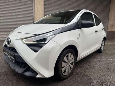 Usata Toyota Aygo 72 CV (52 kW) 2021 Bianco Utilitaria