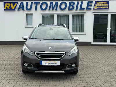 Gebraucht Peugeot 2008 Allure 120 PS (88 kW) 2015 Grau SUV