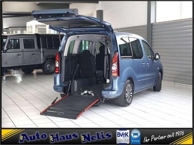 Gebraucht Peugeot Partner Active 99 PS (72 kW) 2018 Blau Van / Kleinbus
