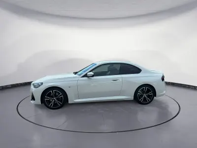Gebraucht BMW 220 M Sport 184 PS (135 kW) 2025 Weiß Coupé