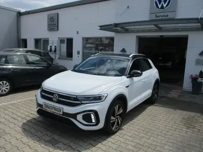 Gebraucht VW T-Roc R-line 150 PS (110 kW) 2024 Weiß SUV