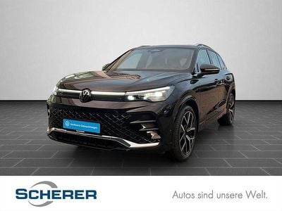 Grenadillschwarz metallic Gebraucht 2025 VW Tiguan R-line SUV | 42.490 € (Fairer Preis)