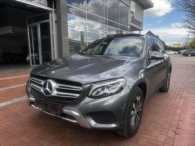 Second-hand Mercedes GLC250 204 CP (150 kW) 2016 Gri