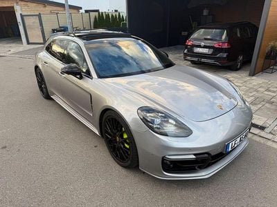 Porsche Panamera Turbo S