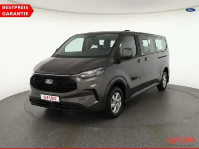 Nouă Ford Tourneo 136 CP (100 kW) 2025 Gri Monovolum