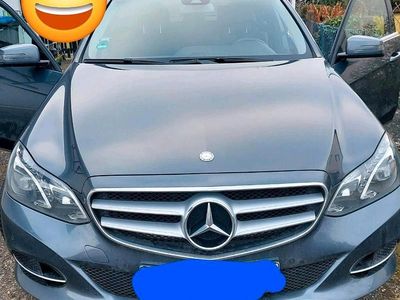 Gebraucht Mercedes E250 Avantgarde 204 PS (150 kW) 2014 Kombi