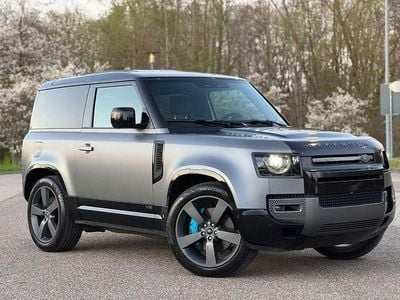 Gebraucht Land Rover Defender 525 PS (386 kW) 2021 Weiß SUV