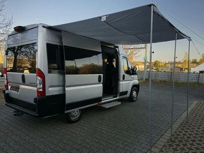Gebraucht Peugeot Boxer 131 PS (96 kW) 2012 Silber Van