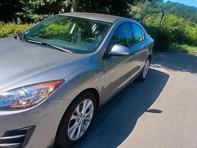 Grau Gebraucht 2010 Mazda 3 Limousine | 7.800 € (Etwas zu teuer)