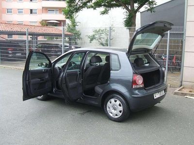 Gebraucht VW Polo 80 PS (58 kW) 2007 Grau Kleinwagen