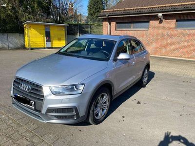 gebraucht Audi Q3 Q32.0 TFSI quattro S tronic design