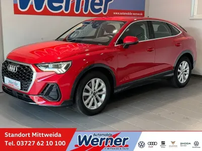 Gebraucht Audi Q3 Sportback Ambiente 190 PS (139 kW) 2024 Rot SUV