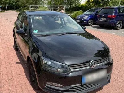 Gebraucht VW Polo Comfortline 60 PS (44 kW) 2014 Schwarz Limousine