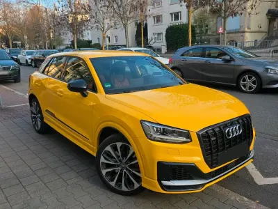 Gebraucht Audi SQ2 Comfort 300 PS (220 kW) 2019 Gelb SUV