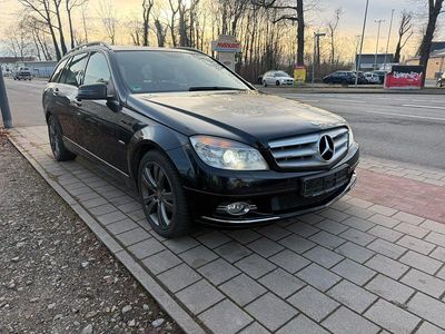 Gebraucht Mercedes C220 Avantgarde 170 PS (125 kW) 2010 Schwarz Kombi
