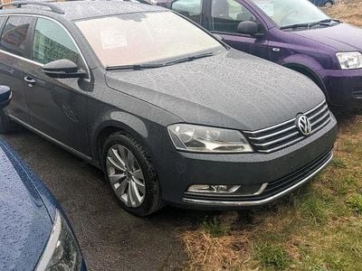 Używany VW Passat 140 KM (102 kW) 2013 Szary Kombi