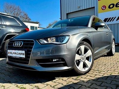 Gebraucht Audi A3 Sport 125 PS (91 kW) 2015 Grau Limousine
