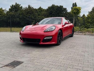 Porsche Panamera GTS
