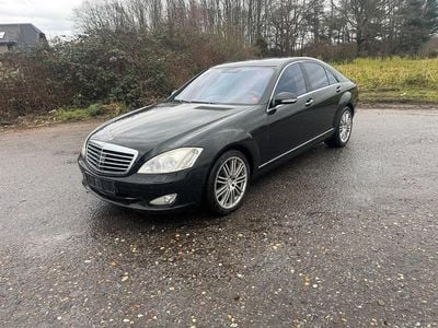 Schwarz Gebraucht 2007 Mercedes S450 Limousine | 7.999 €