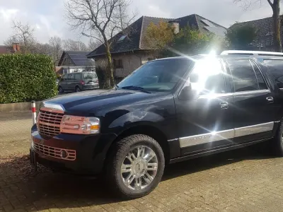Gebraucht Lincoln Navigator 320 PS (235 kW) 2008 Schwarz SUV