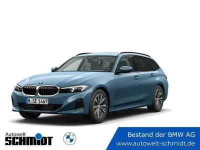 Gebraucht BMW 318 Comfort Edition 156 PS (114 kW) 2026 (blau)  arctic race blue Kombi
