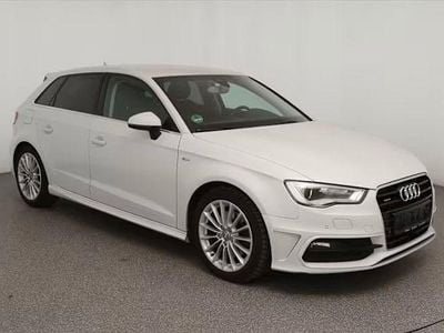 Second-hand Audi A3 S-Line 184 CP (135 kW) 2015 Alb Berlinǎ