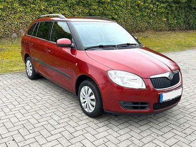 Gebraucht Skoda Fabia Classic 69 PS (50 kW) 2008 Rot Kombi