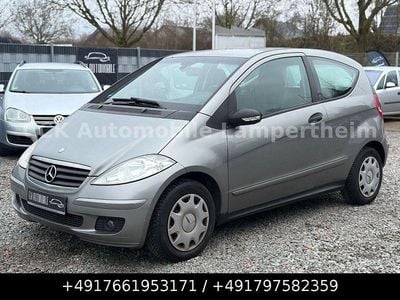 Grau Gebraucht 2007 Mercedes A150 Van / Kleinbus | 949 € (Teuer)