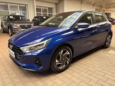 Usata Hyundai i20 Trend 101 CV (74 kW) 2022 Blu Utilitaria