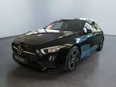 Gebraucht Mercedes A180 Premium 136 PS (100 kW) 2019 Schwarz Limousine