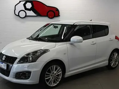 Gebraucht Suzuki Swift Sport 136 PS (100 kW) 2013 Weiß Kleinwagen