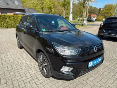 Gebraucht SsangYong Tivoli Sapphire 128 PS (94 kW) 2017 Schwarz SUV
