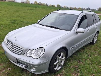 Second-hand Mercedes C180 Sport Edition 143 CP (105 kW) 2006 Argintiu Berlinǎ