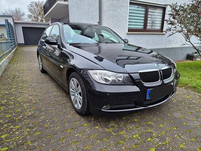 Schwarz Gebraucht 2005 BMW 318 Limousine | 3.299 € (Fairer Preis)