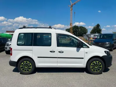 Gebraucht VW Caddy 102 PS (75 kW) 2015 Weiß Van / Kleinbus