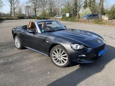 Gebraucht Fiat 124 Spider 140 PS (102 kW) 2019 Grau Cabrio