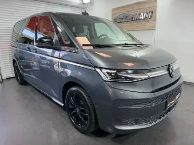 Gebraucht VW T7 Style 150 PS (110 kW) 2025 Indiumgrau metallic Van