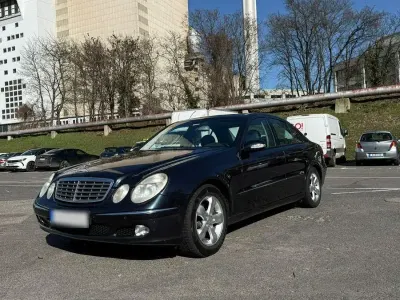 Brugt Mercedes E320 224 HK (164 kW) 2004 Blå Sedan
