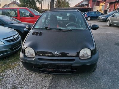Usata Renault Twingo 58 CV (42 kW) 2004 Nero Utilitaria