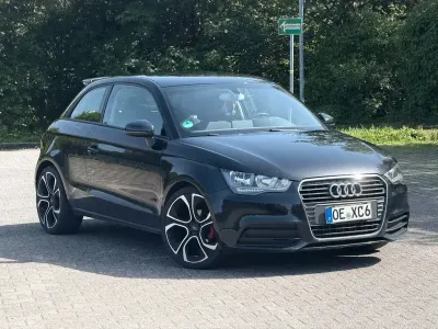 Gebraucht Audi A1 Attraction 86 PS (63 kW) 2013 Schwarz Kleinwagen