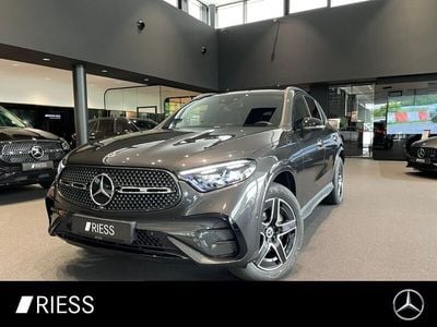 Metalliclack graphitgrau Gebraucht 2025 Mercedes GLC300e AMG SUV | 65.400 € (Fairer Preis)