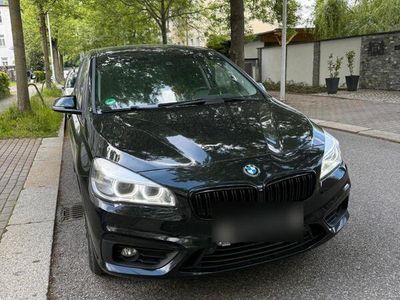 BMW 220