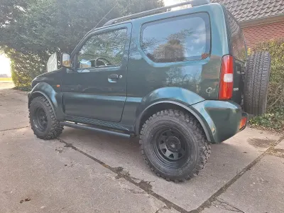 Usata Suzuki Jimny 86 CV (63 kW) 2003 Verde SUV