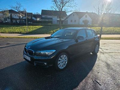 Gebraucht BMW 116 109 PS (80 kW) 2016 Schwarz Kleinwagen