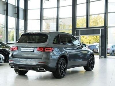 Usata Mercedes GLC300 Business 245 CV (180 kW) 2020 Grigio SUV