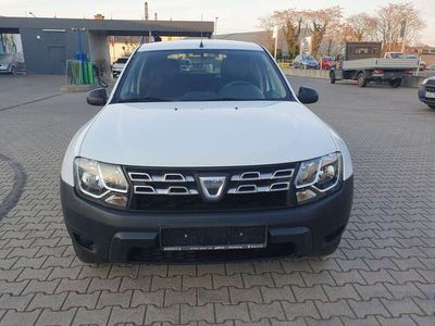 gebraucht Dacia Duster SCe 115 4x2 Ambiance,1.Hand,AHK,TÜV 07/2025