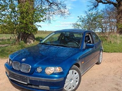 Usata BMW 316 116 CV (85 kW) 2001 Blu Berlina