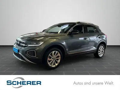 Gebraucht VW T-Roc Style 110 PS (80 kW) 2023 Indiumgrau metallic (metallic) SUV